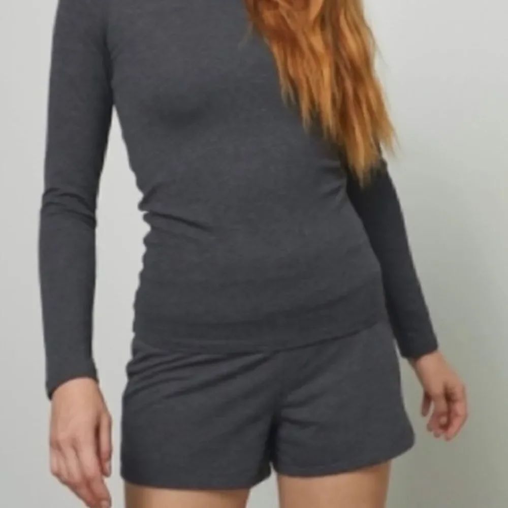 Lunya Restore Short mercurial grey sz XS